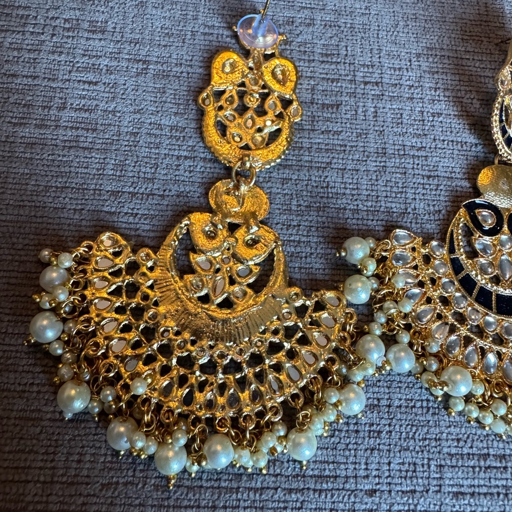 PEARL DROP MENA KARI INDIAN EARRINGS - Picture 5 of 5